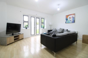 Immaculate Rooms Near Nine Elms & Battersea